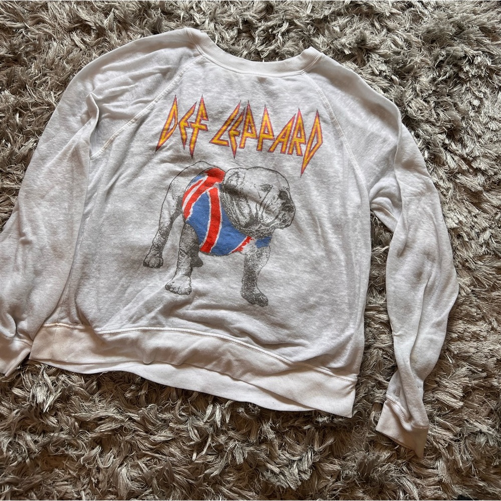 Recycled karma def leopard oversized long sleeve tee/sweatshirt